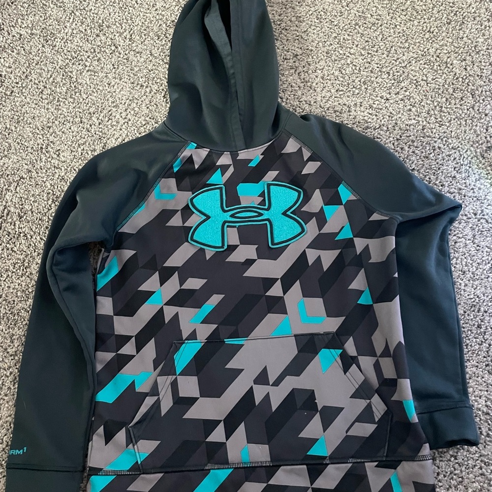 Youth large under armor sweatshirt